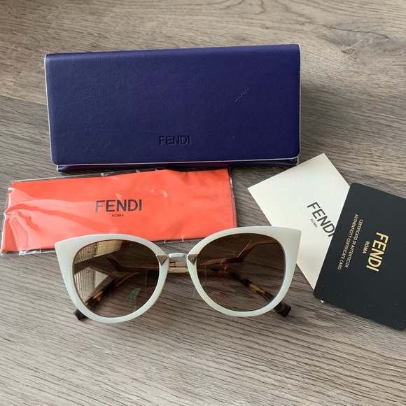 Fendi Accessories - Fendi Runway Cat-Eye Sunglasses White Gold 0118S